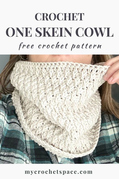 Crochet a cozy cowl with just one skein of yarn! This easy pattern, perfect for intermediate level crocheters, features a beautiful textured stitch. It's a quick and satisfying crochet project. Winter Crochet Projects, Winter Crochet Patterns, Crochet Cowl Free Pattern, One Skein Crochet, Quick Projects, Crochet Snowflake, Snowflake Patterns, Crochet Neck Warmer, Crochet Snowflake Pattern