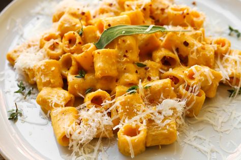 Butternut Squash Mac Cheese, Squash Mac And Cheese, Butternut Squash Mac, Butternut Squash Mac And Cheese, Butternut Squash Puree, Fall Menu, Mac Cheese Recipes, Mac Cheese, Cheese Recipe