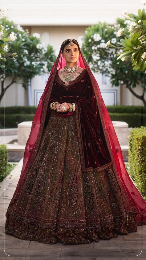 Bridal Indian Lehenga, Lengha Design Bridal, Bride Lahenga Design, Lahga Design Latest, Bridal Lehnga Dress Indian Weddings, Bridal Nikkah Dresses, Lengha For Bride, Bride Lehenga Indian, Bridal Lengha Designs Latest