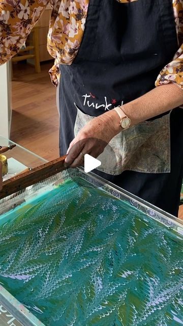 Born In Paper Byron Bay | Just sharing a little of my lovely afternoon with the lovely Betul and husband @turkisharts in Istanbul. Ebru Art, the beautiful relaxing... | Instagram Istanbul, Marbling Paper, Ebru Art, Relaxing Art, Marble Paper, Marbling, Byron Bay, One Week, Handmade Paper