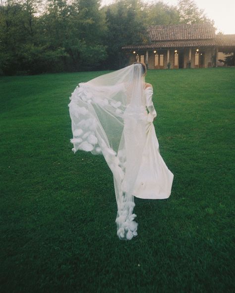 A delicate dress and a veil adorned with handcrafted peony roses – the perfect touch of love and joy. Thank you for letting us be part of your special day! Bride @konyshevaliza Makeup @browtbilisi_alisa Hairstyle @annakrasnenkova Ph @lililitwin Rose Veil, Peony Roses, Delicate Dress, Wedding Rose, Peony Rose, White Dresses, Rose Wedding, Special Day, Veil