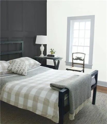 Benjamin Moore Wrought Iron Review & Inspiration Relaxing Bedroom Colors, Best Greige Paint Color, Calming Bedroom Colors, Greige Paint Colors, Color Combinations Paint, Hale Navy, Best White Paint, Bedroom Minimalist, Popular Paint Colors