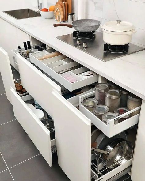 These kitchen drawers have multiple compartments for the ultimate kitchen storage experience. // Photo Credit:// Instagram @ALLUREKITCHENCABINETRY Kitchen Cabinets Storage Organizers, Vintage Kitchen Gadgets, Modern Kitchen Design Grey, Ultimate Kitchen, Doors Interior Modern, White Kitchen Island, Storage Idea, Kitchen Design Modern White, Modern Kitchen Design Open Concept