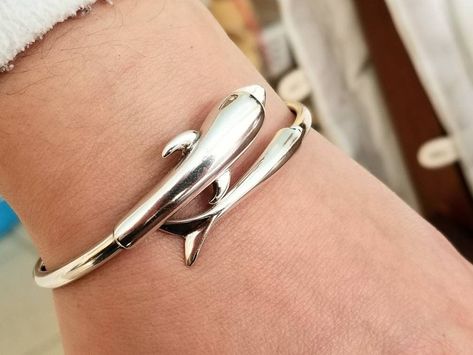 Dolphin Gifts, Dolphin Bracelet, Dolphin Jewelry, Silver Bangle Bracelet, Greek Jewelry, Body On, Silver Charm Bracelet, String Bracelet, Silver Bangle Bracelets