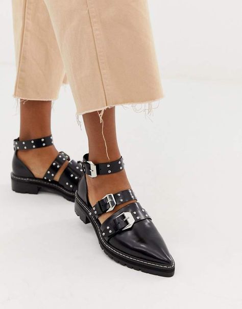 ASOS DESIGN Mile End premium studded pointed leather flat shoes Mile End, Black Flats Shoes, Asos Shoes, Simple Shoes, Leather Flat Shoes, Womens Shoes High Heels, Mode Online, Mens Fashion Shoes, Ballet Flat Shoes