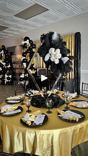 Harlem Nights Centerpieces, Hollywood Glam Party Ideas, Nola Theme Party, Harlem Nights Decorations, Harlem Knights Themed Party, Great Gatsby Centerpiece Ideas, Great Gatsby Table Setting, Harlem Nights Theme Party, Masquerade Party Centerpieces