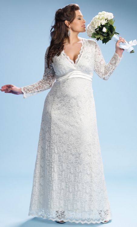 Brides 2023, Plus Size Wedding Gowns, Curvy Bride, Plus Size Gowns, Rustic Wedding Dresses, Maxi Dress Wedding, Wedding Dresses Plus Size, Best Wedding Dresses, Lace Wedding Dress