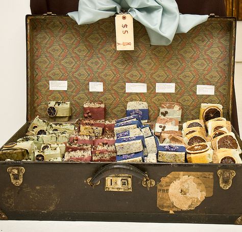 I LOVE LOVE LOVE the idea of using vintage suitcases/briefcases/etc to both store and display items at craft shows! Vendor Displays, Soap Display, Craft Stalls, Craft Fair Displays, Vintage Suitcases, Craft Shows, Market Displays, Craft Display, Soap Shop