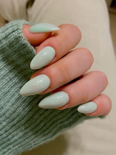 Pastel Olive Green Nails, Green Almond Dip Nails, Pale Mint Green Nails, Light Olive Nails, Pista Green Nails, Light Mint Nails, Light Green Dip Nails, Green Light Nails, Light Sage Nails