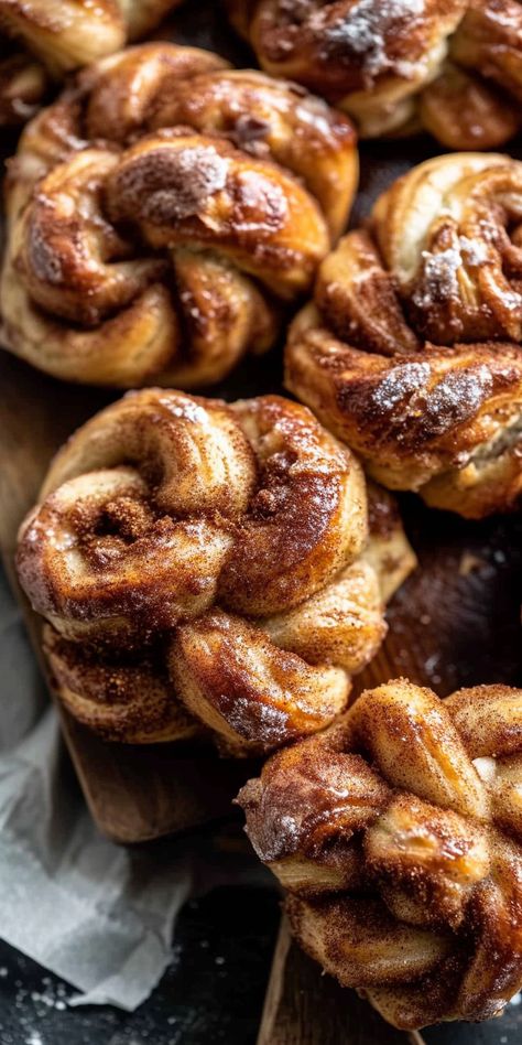 Cinnamon Crunch Knots [110 Minutes] - Chasety Cinnamon Crunch Soft Pretzel Knots, Yummy Pastry Recipes, Cinnamon Roll Knots Recipe, Pretty Cinnamon Rolls, Ways To Use Cinnamon Sticks, Decorated Cinnamon Rolls, Braided Cinnamon Roll Knots, Easiest Baking Recipes, Scandinavian Baked Goods