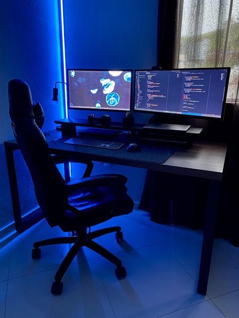 Monitor Gaming Setup, Gaming Room Setup, Light Side, Black Desk, Gaming Room, Room Setup, Gaming Setup, Home Renovation, Game Room