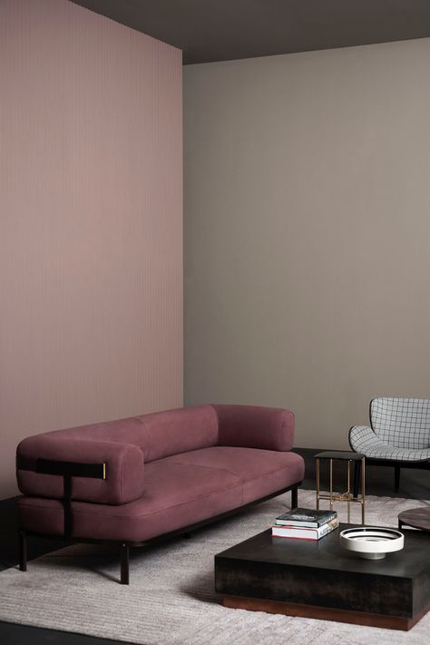 Belt leather sofa | Baxter Baxter Furniture, Baxter Sofa, Vincenzo De Cotiis, Design Del Prodotto, Milan Design Week, Upholstered Furniture, Small Tables, 인테리어 디자인, Leather Sofa