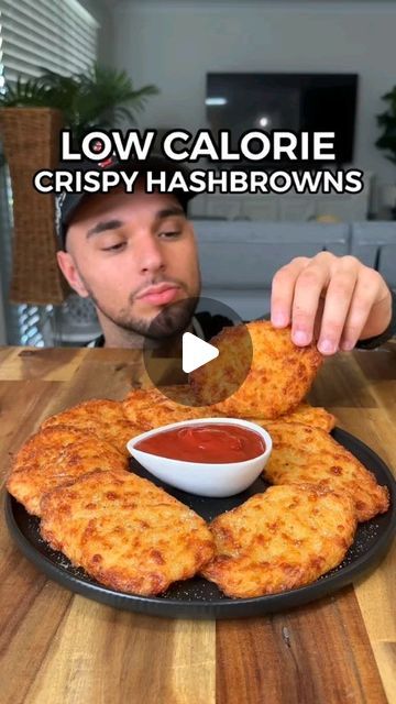 healthu4lyfe on Instagram: "FOLLOW US FOR MORE HEALTHY RECIPE TIPS💪🫶

Crunch into guilt-free goodness with these low-calorie hash browns! 🥔💪 Perfect for weight loss and fat loss goals, this healthy recipe will satisfy your cravings without the extra calories. 

Shoutout to Aussie Fitness 😍 

We Do Not Own The Rights To This Music 🎶 

#HealthU4Lyfe #LowCalorie #HashBrowns #WeightLossRecipe #FatLossJourney #HealthyEating #GuiltFreeGoodness #NutritiousNoms #HealthyChoices #FitFoodie #DeliciouslyHealthy #CraveWorthy #CleanEating #SimpleRecipe #WellnessGoals #NourishYourBody #SatisfyingSnacks #HealthyHabits #TastyAndTrim #HealthyLiving #EatSmart #FeelGoodFood" Crispy Hashbrowns, High Protein Meal Prep, Low Fat Cheese, Hashbrown Recipes, High Protein Low Calorie, Favorite Cookbooks, Protein Recipes, Dandelion Recipes, No Calorie Foods