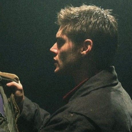 Dean Winchester Side Profile, Sam And Dean Matching Pfp, Sam And Dean Matching Icons, Sam E Dean, Spn Aesthetic, Jesen Ackles, Dean And Cas, Sam And Dean, Sam And Dean Winchester