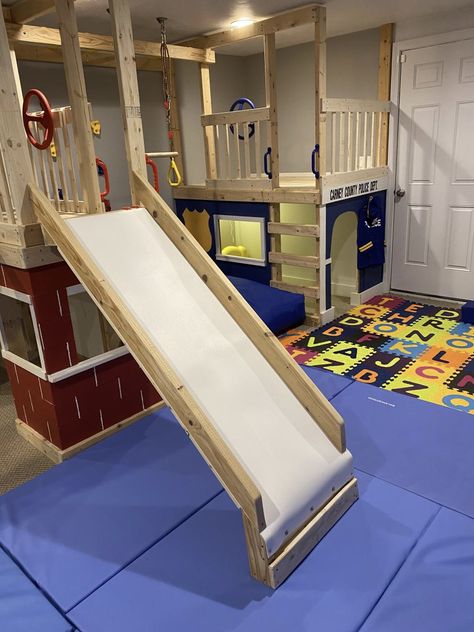 How To Build Indoor Playhouse, Indoor Platform Play Area, Basement Treehouse, Indoor Play Fort, Diy Indoor Slide, Basement Slide, Diy Indoor Playhouse, Diy Indoor Playground, Indoor Playground Diy