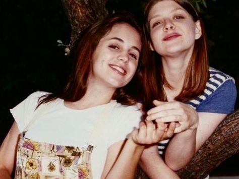 Did u know Eliza Dushku “Faith” & Amber Benson “Tara”, were childhood best friends? Eliza Dushku 90s, Marc Blucas, Amber Benson, Sarah Michelle Gellar Buffy, Charisma Carpenter, Michelle Trachtenberg, Under Your Spell, Eliza Dushku, David Boreanaz