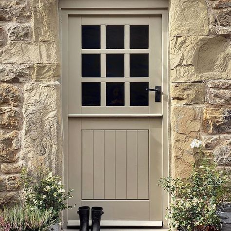 A day of tidying up the garden here 🍂 it looks as though it’s the last day of decent weather before rain sets in for the foreseeable?! Happy Sunday x #snowberries #heather #farrowandball #Regram via @www.instagram.com/p/CURlXChqlTj/ Cottage Front Doors, English Country Cottage, Stone Cottages, Cottage Door, Casa Country, Stable Door, Cottage Exterior, Dutch Door, External Doors