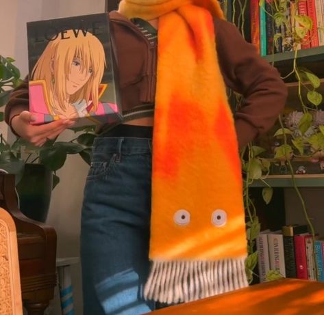 Howl's Moving Castle Room Aesthetic, Howls Moving Castle Merchandise, Howl Pendragon Outfit, Howls Moving Castle Outfit, Howls Moving Castle Crochet, Howl And Calcifer, Howls Moving Castle Aesthetic, Howl's Moving Castle Aesthetic, Howls Moving Castle Cosplay