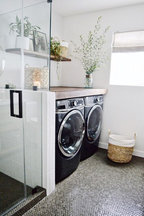 Laundry/Bathroom combo: GE appliances and Bedrosians penny tile in shale.  Photo and design by @kdiondesign Bath Laundry Combo, Bathroom Laundry Room Combo, Laundry Bathroom Combo, Bathroom With Laundry, Future Bathroom, Bathroom Makeovers, Bathroom Laundry Room, Laundry Bathroom, Laundry Design