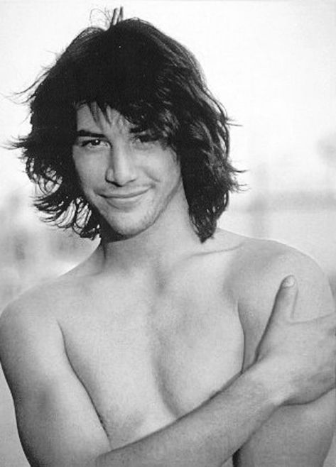 This slideshow features photos of handsome young Keanu Reeves, who first made waves in Hollywood with his performances in the 1980s films Bill and Ted’s Excellent Adventures, followed by successful movies like Point Break, Speed, The Matrix film series, A Scanner Darkly, and My Own Private Idaho. H... Keanu Reeves Young, Then And Now Pictures, Keanu Charles Reeves, Ben Barnes, Keanu Reeves, Man Alive, Celebrity Crush, Movie Stars, Actors & Actresses