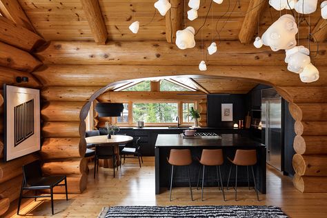 How the cofounder of Herschel Supply Co. helped design the perfect log home for his family. Remodeled Log Cabin, Log Cabin Modern Interior, Log Cabin Dining Room, Log Cabin Makeover, Log Kitchen, Iceland House, Vintage Ski Lodge, Modern Log Home, Ski Cottage