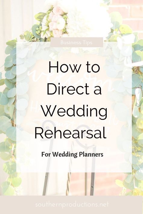 Get my exact step by step instructions for directing a wedding rehearsal for wedding planners | Learn how to direct a wedding rehearsal | Get advice and tips for new and aspiring wedding planners #weddingplannereducation Rehearsal Dinner Planning, Wedding Day Schedule, Wedding Planner Business, Wedding Planning Business, Wedding Party Bridesmaid, Wedding Info, Wedding Planning Guide, Wedding Rehearsal Dinner, Wedding Officiant