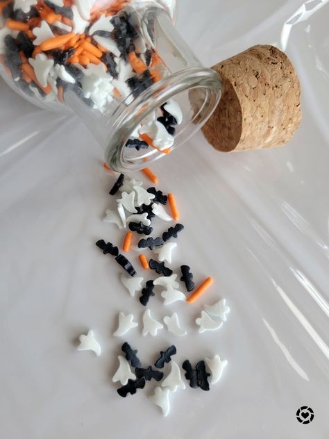 Found these cute Halloween sprinkles in store yesterday 😍 couldn't find them online but linked some Halloween sprinkles & glass jars that were similar! 🦇🎃 http://liketk.it/3lKgF 
#Halloween #Halloweensprinkles #halloweenfood #halloweeninspo #LTKhome #LTKkids @liketoknow.it.family @liketoknow.it.home @liketoknow.it #liketkit 
🌾
| sprinkles | halloween sprinkles | sprinkle mix | amazon sprinkles | sprinkles halloween | food sprinkles | halloween sprinkle mix | sprinkles store | sprinkle sprink Halloween Foods, Halloween Sprinkle Cake, Autumn Baking, Happy Halloweenie, Halloween Sprinkles, Haunted Halloween, Sprinkle Cake, Videos Cooking, Fall Cookies