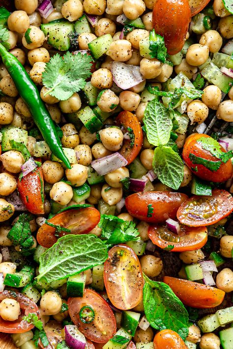 Indian Style Salad, Chickpea Rice Salad, Chickpea Salad Indian Style, Indian Salad Ideas, Indian Inspired Salad, Indian Chickpea Salad, Chickpea Indian Recipe, Chic Pea Salad, Indian Chick Pea Recipes