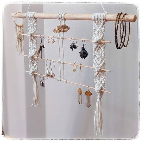 Simpul Makrame, Art Macramé, Pola Macrame, Macrame Knots Pattern, Diy Jewelry Display, Macrame Hanger, Jewelry Hanger, Wall Hanging Diy, Macrame Patterns Tutorials