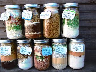 Homestead Survival: Dry Pre Measured Food Storage Meals In Jar Recipes - Big List Meals In Jars, Mason Jar Soup, Mason Jar Mixes, Complete Meals, Dry Soup Mix, Homemade Dry Mixes, Jar Meals, Soup In A Jar, Mason Jar Meals