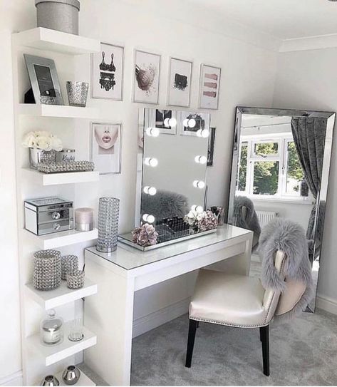 30 Beautiful Glam Room Ideas Reka Bentuk Bilik Tidur, Beauty Room Vanity, Hiasan Bilik Tidur, Vanity Ideas, Vanity Room, Glam Room, Makeup Rooms, Vanity Decor, Teen Bedroom Decor