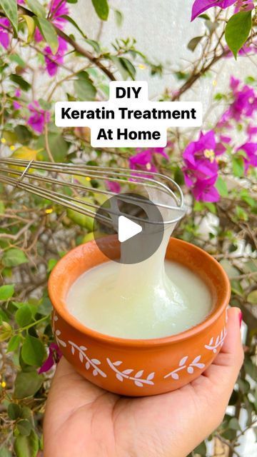 Natural Anti Frizz Hair, Keratin At Home Natural, Keratin Mask Hair, For Dry Hair Remedies, Remedies For Soft Hair, Natural Health Remedies Diy Home, Home Hair Care Remedies, Home Remedy For Smooth Hair, Keratin Hair At Home