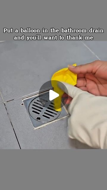 @home2tips on Instagram: "Put a balloon in the bathroom drain and you’ll want to thank me. 💕 Stay connected. Follow us on @home2tips for updates!  #tips #trick #hometips #diy" Cleaning Shower Drain, Bathroom Sink Clogged, Bathroom Drain Ideas, Cleaning Bathroom Sink Drain, Bathtub Cleaning Hacks, How To Clean Bathroom Sink Drain, Shower Drain Ideas, Natural Bathroom Accessories, Diy Bathroom Hacks