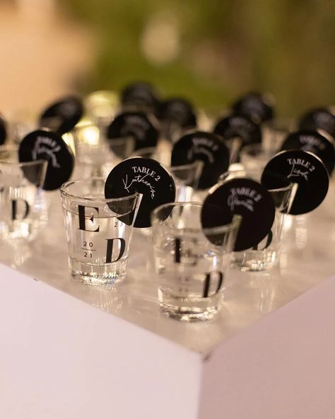 Unique Wedding Seating Chart, Alternative Wedding Favors, Wedding Favours Shots, Shot Glass Favors, Wedding Shot Glasses, White Wedding Theme, Future Wedding Plans, Wedding Gifts For Guests, Wedding Aesthetic