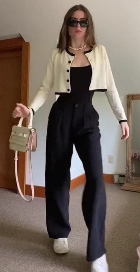 Cute Business Suits For Women, Cute Attorney Outfits, Egg Clothes, Work Fits, Chique Outfits, Uni Outfits, Elegante Casual, Money Aesthetic, Classy Work Outfits