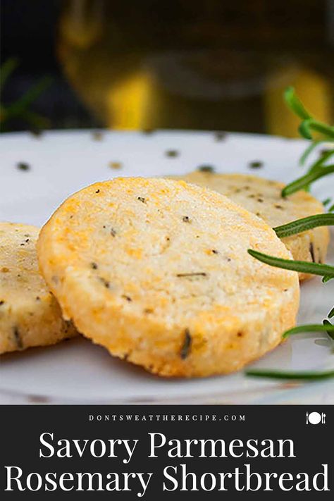 Fresh rosemary, parmesan cheese, and loads of fresh cracked black pepper make this savory Parmesan Rosemary Shortbread the perfect cocktail appetizer or snack. #holidays #recipe #coctails #cookies Rosemary Parmesan Shortbread, Rosemary Cheese Crackers, Rosemary Parmesan Crackers, Parmesan Cheese Appetizers, Parmesan Shortbread Cookies, Parmesan Cookies Recipe, Appetizers With Rosemary, Savory Shortbread Crackers, Savory Cheese Cookies