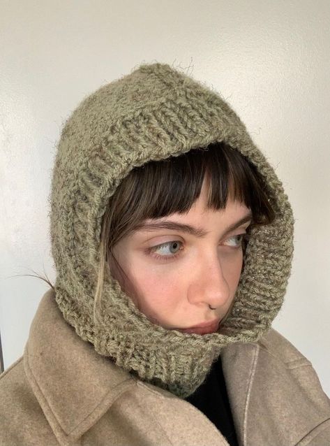 Hood Hats, Crochet Hood, Hood Hat, Knitted Balaclava, Diy Vetement, Pistachio Green, Mode Inspo, Alpaca Wool, Knit Fashion