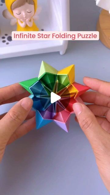 Paper Folding Crafts, Origami Techniques, Origami For Beginners, Origami Patterns, Cool Paper Crafts, Paper Flower Crafts, Paper Games, Paper Flower Tutorial, Paper Crafts Origami