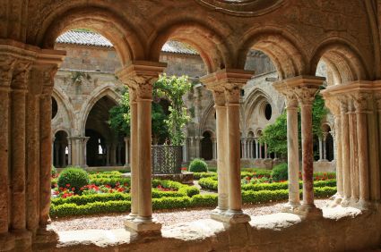 medieval, Formal Garden, Monastery, Ornamental Garden, Cloister ... Rivendell Interior, Monastery Aesthetic, Roman Garden, Ornamental Garden, Art Concepts, Formal Garden, Minimal House Design, Medieval World, Castle Garden