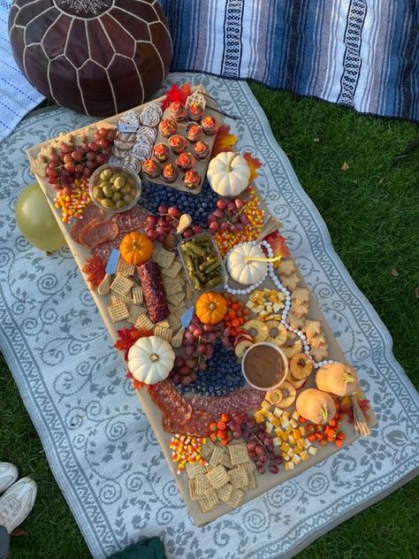 17 Best Dessert Charcuterie Board Ideas To Try This Fall Fall Twin Birthday Party, Fall Surprise Birthday Party, Autumn Snack Board, Fall Birthday Party Ideas Aesthetic, Aesthetic Fall Birthday Party, Autumn Birthday Party Ideas For Women, Fall Themed Sleepover Ideas, Kjp Halloween, First Day Of Fall Party