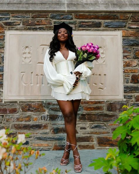 Graduation Dress Inspo 2023, Black Girls Graduation Outfit, Duke Graduation Pictures, College Graduation Dress Black Women, Graduation Dresses Black Women, Senior Pics Black Women, High School Senior Pictures Outfits Black Women, Graduation Photoshoot Black Women, Graduation Dress Black Women