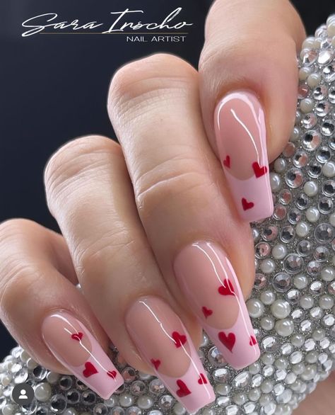 Almond Nails Baddie Designs, Pink And Red Nail Designs, Heart Nail Ideas, Hello Nails, Girly Acrylic Nails, Short Acrylic Nails Designs, Pink Acrylic Nails, Heart Nails, Pretty Acrylic Nails