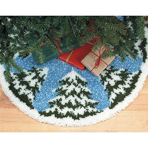 Poinsettia Tree, Snowflake Swirl, Snow Covered Christmas Trees, Woodland Christmas Tree, Hook Rugs, Rug Backing, Latch Hook Rug Kits, Diy Pillow Covers, Latch Hook Rugs