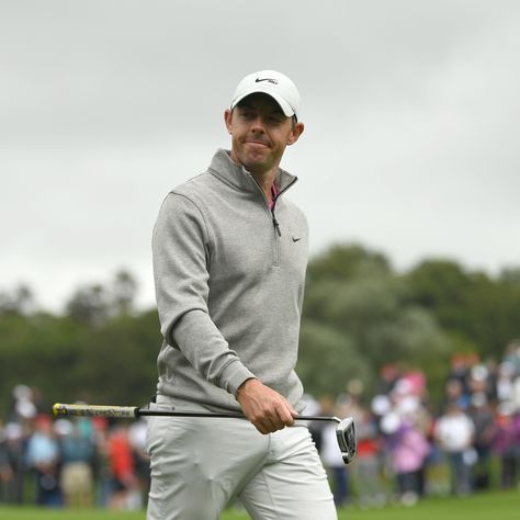 Golf Fits, Outfit Golf, Pga Tour Players, Golf Inspiration, Golf Men, Rory Mcilroy, Bleacher Report, Top Videos, Pga Tour