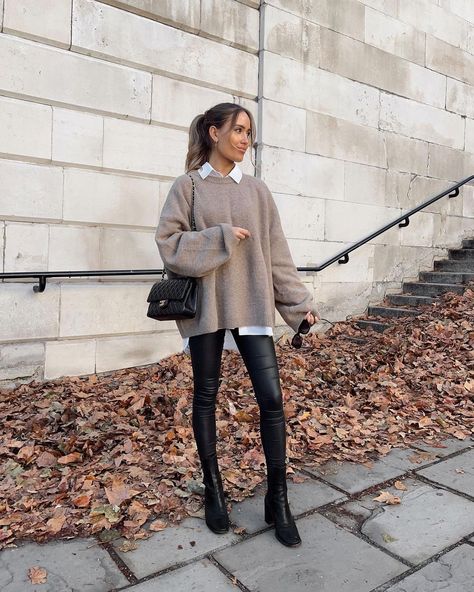 Autumn Casual Looks & Fall Outfit 26 Ideas 2024 - Stylish Work Outfits & Street Styles Outfits Mit Leggings, Vinter Mode Outfits, Leggins Outfit, Mode Instagram, White Shirt Outfits, Shirt Outfit Women, Sunday Outfits, Beige Outfit, Outfit Invierno