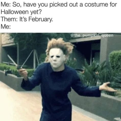 Funny Michael Myers Memes, 80s Horror Movie Memes, Scary Movie Memes, Michael Myers Memes, Horror Memes, Spooky Memes, Horror Movies Funny, Halloween Memes, Scary Movie Characters