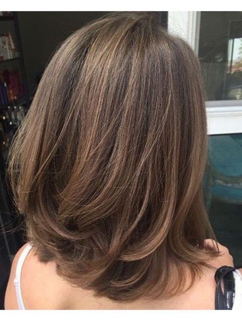 Cute Medium Length Hairstyles, Fine Hairstyles, Haircuts For Long Hair, Trending Hairstyles, Back View, Medium Hair Cuts, Hairstyles Medium, Gorgeous Hair, Hair Highlights