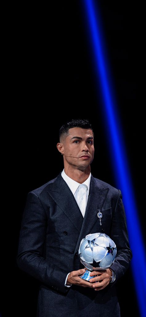 #cristiano #uefa #ronaldo #wallpapers Ronaldo Greatest Of All Time Wallpaper, Ronaldo Christmas Wallpaper, Ronaldo Siuuuu Wallpaper, Cr7 Real Madrid, Ronaldo Images, Cr Ronaldo, Cristiano Ronaldo Wallpaper, Portugal Football, Ronaldo Portugal