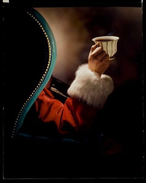 Painted Hats, Saint Nicolas, Santa Claus Is Coming To Town, Christmas Story, Santa Baby, Noel Christmas, Ads Creative, Father Christmas, Christmas Love