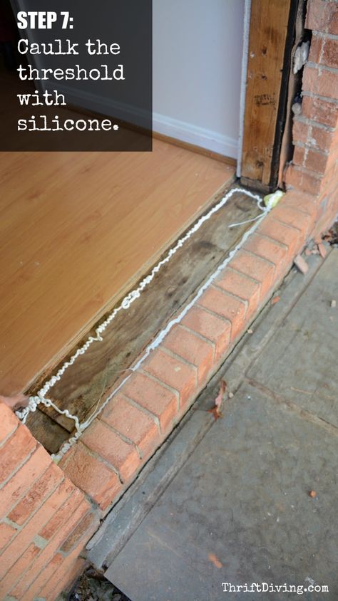 How to Replace and Paint an Exterior DIY Door - STEP 7 - Caulk around the threshold ThriftDiving.com Paint Door Exterior, Exterior Door Paint, Diy Exterior Door, Exterior Door Threshold, Replace Exterior Door, Exterior Door Frame, Painted Exterior Doors, Installing Exterior Door, Prehung Exterior Door